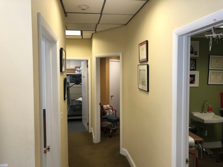 More Photos Of 48 Essex St, Millburn Medical For Lease