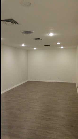 More Photos Of 703 S 10th St, Las Vegas Medical For Sale