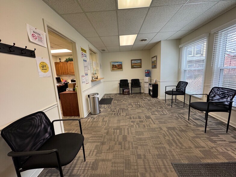 More Photos Of 30-46 Munroe Falls Ave, Munroe Falls Storefront Retail Office For Sale