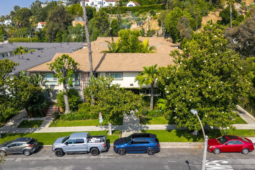 More Photos Of 1633 N Laurel Ave, Los Angeles Apartments For Sale