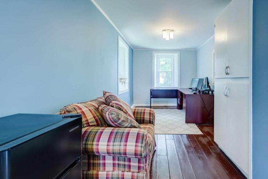 More Photos Of 4495 W Henrietta Rd, Henrietta Office For Sale