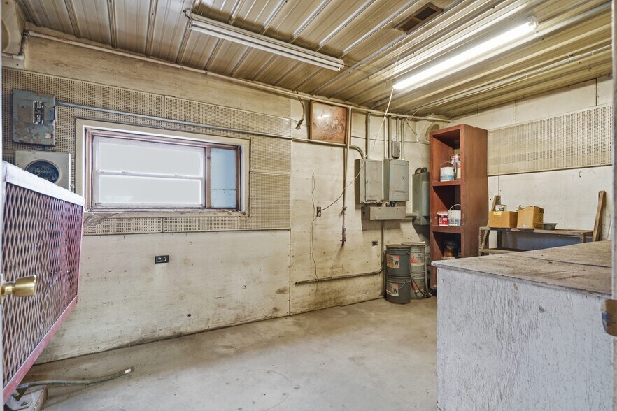 More Photos Of 300 Main St N, Hazleton Freestanding For Sale