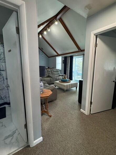 More Photos Of 127 Main St, Cooperstown Storefront For Sale