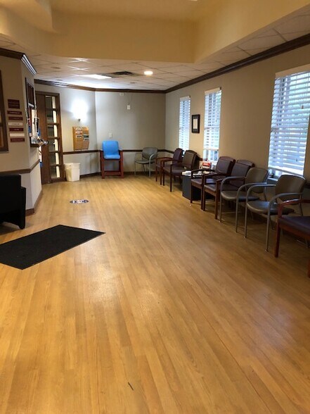 More Photos Of 5150 Sandy Ln, Fairfield Medical For Lease