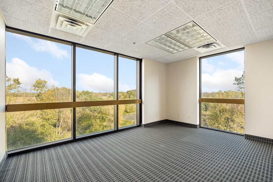 More Photos Of 1800 Pioneer Creek Ctr, Maple Plain Office For Lease