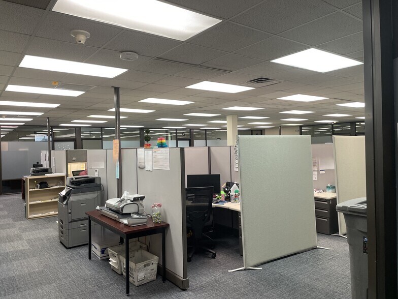 More Photos Of 1835 Davie Ave, Statesville Medical For Sale