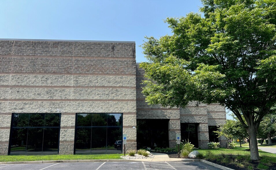 More Photos Of 1225 Forest Pky, West Deptford Warehouse For Lease