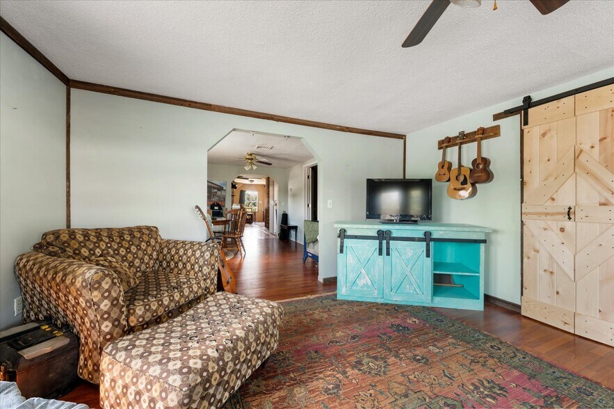 More Photos Of 5927 NY-46, Durhamville Lodge Meeting Hall For Sale