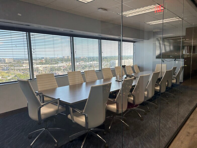More Photos Of 100 Rialto Pl, Melbourne Office For Lease