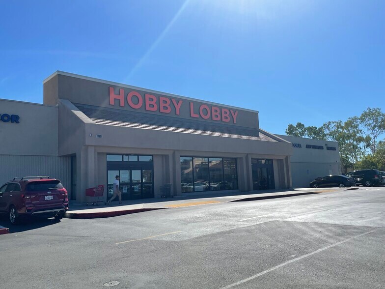 More Photos Of 8251 Mira Mesa Blvd, San Diego Unknown For Lease