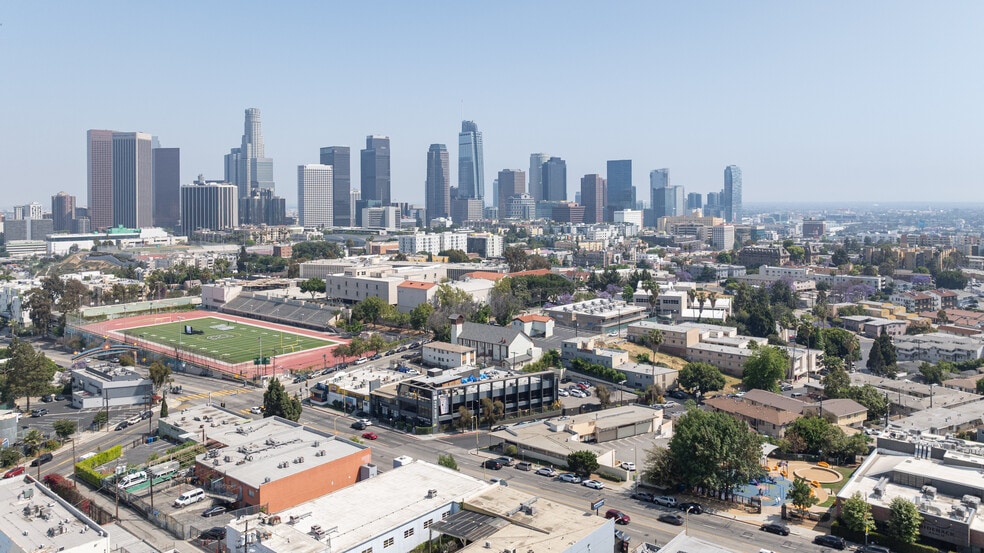More Photos Of 1626 Beverly Blvd, Los Angeles Office For Sale