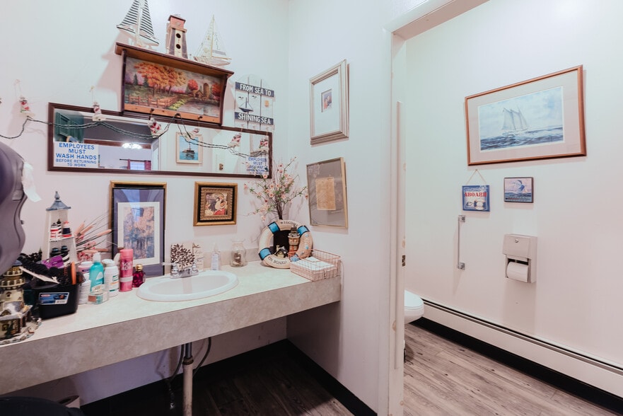 More Photos Of 8541 State Route 3, Henderson General Retail For Sale