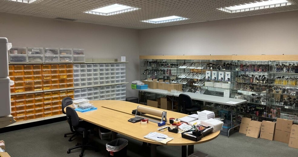 More Photos Of 13246 Alondra Blvd, Cerritos Office For Sale