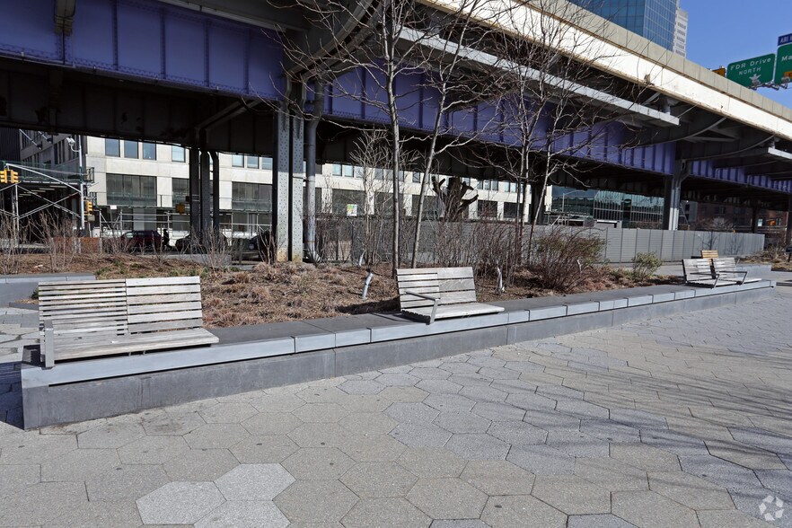 More Photos Of 241 Water St, New York Office For Sale