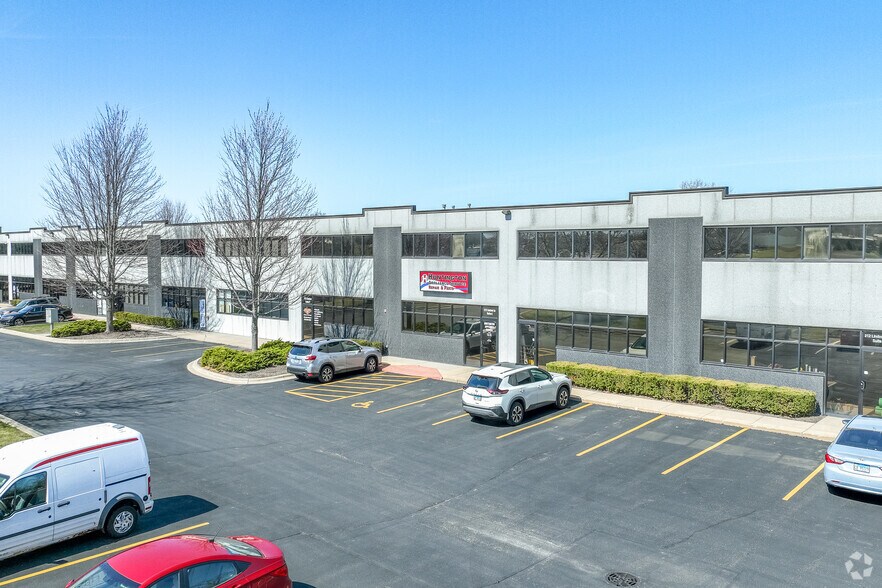 More Photos Of 212 Lindow Ln, Marengo Warehouse For Lease