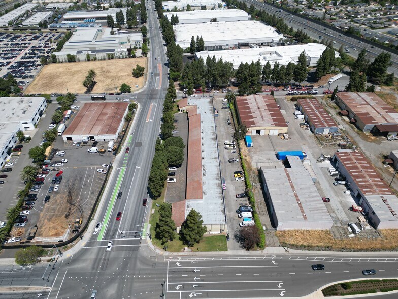 More Photos Of 44800-44998 Osgood Rd, Fremont Warehouse For Lease