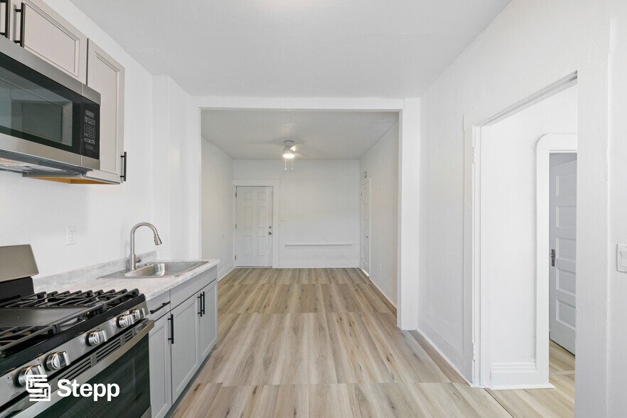 More Photos Of 721 E 7th St, Long Beach Apartments For Sale