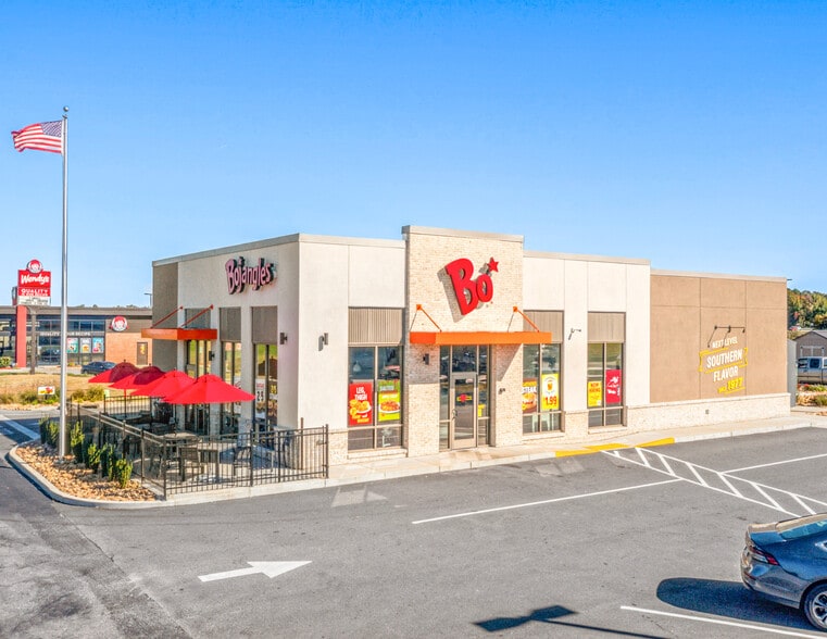 Primary Photo Of 300 Virginia Pky, Waynesboro General Retail For Sale