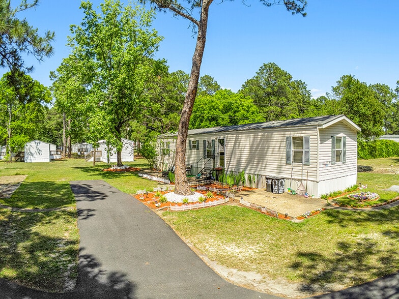 More Photos Of 901 Joy Rd, Columbus Manufactured Housing Mobile Home Park For Sale