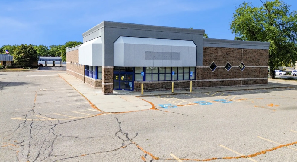 More Photos Of 51037 Van Dyke Ave, Shelby Township Drugstore For Sale