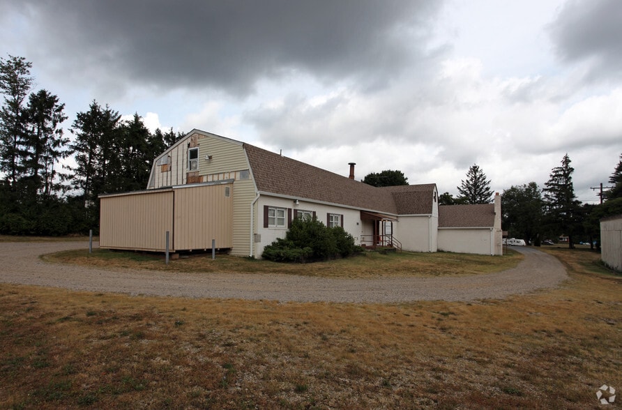 Primary Photo Of 4343 Spencerville Road, Burtonsville Lodge Meeting Hall For Sale