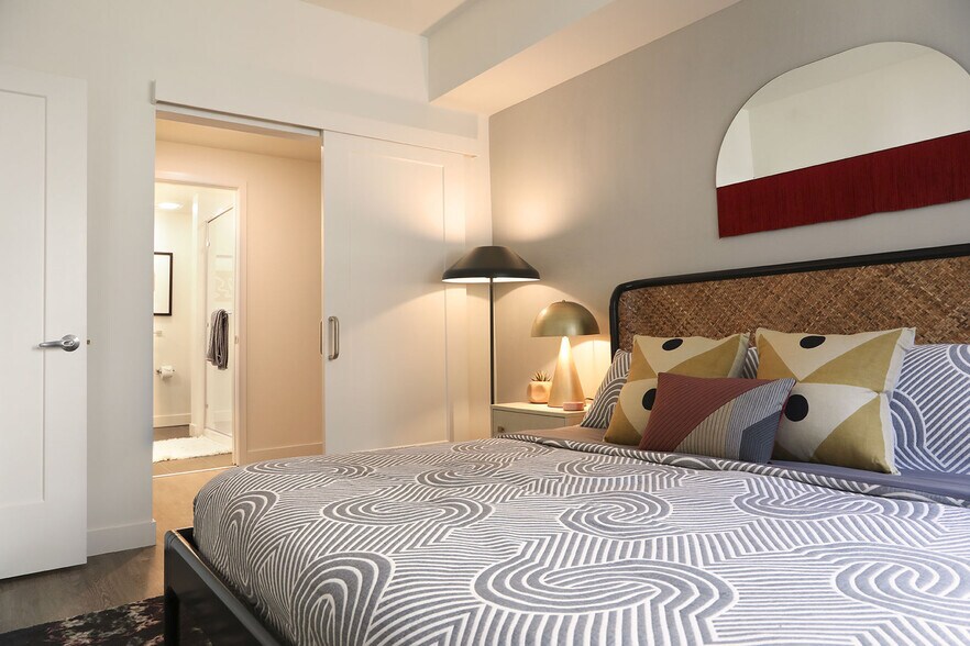 More Photos Of 1100 Webster St, Oakland Apartments For Lease