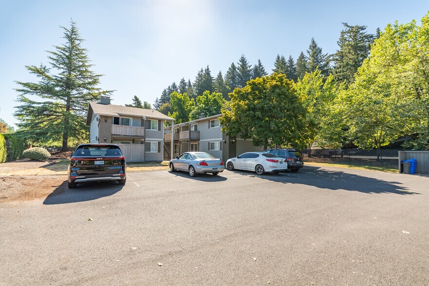 More Photos Of 3240-3320 NE 8th St, Gresham Apartments For Sale