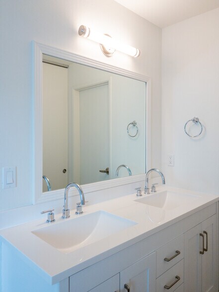 More Photos Of 934 Sir Francis Drake Blvd, Greenbrae Apartments For Sale