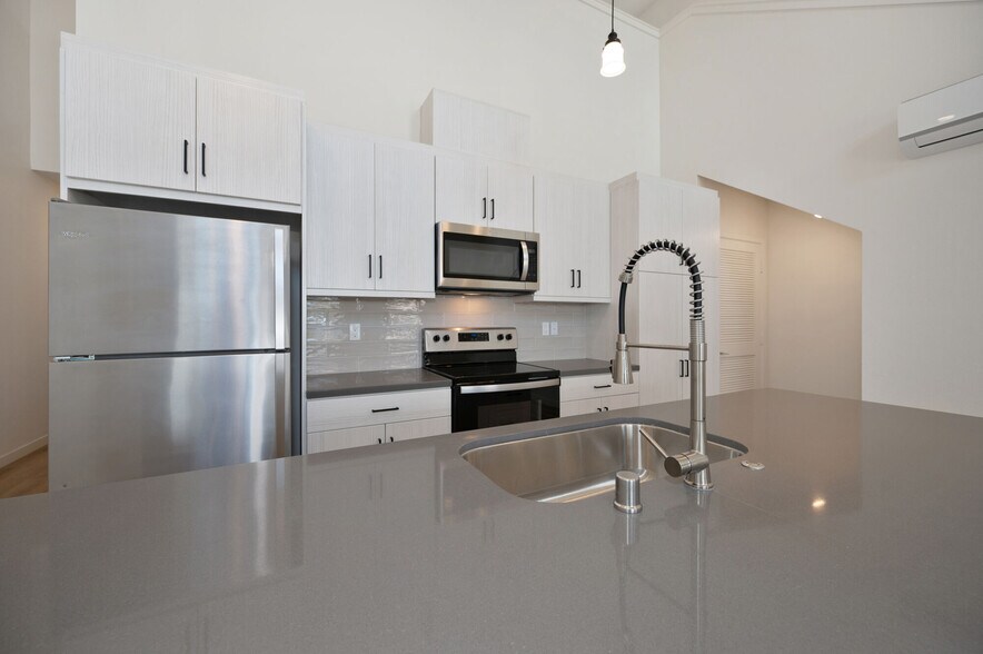 More Photos Of 200 E 31st St, National City Apartments For Sale