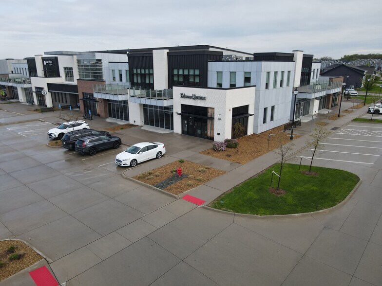 More Photos Of 1220 NE Station Crossing Dr, Grimes General Retail For Lease