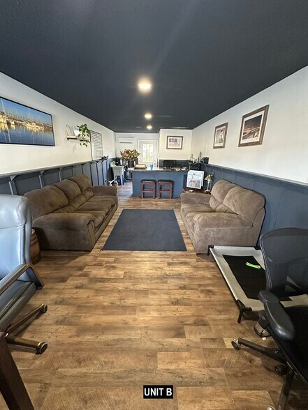 More Photos Of 618 Main St, Bayboro Storefront Retail Office For Sale