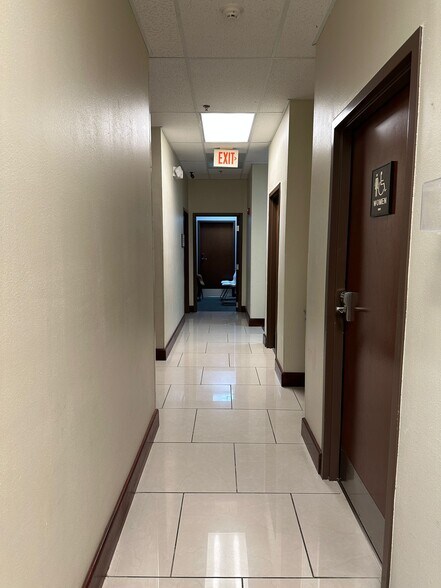 More Photos Of 7345 W Sand Lake Rd, Orlando Office For Sale