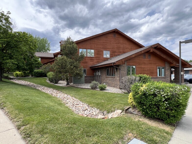 More Photos Of 1413-1435 W 29th St, Loveland Office For Sale