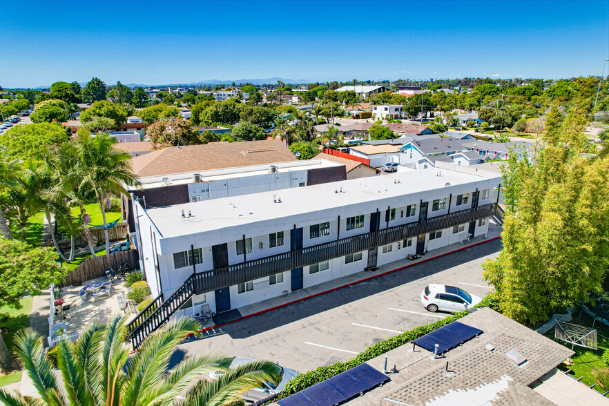 Primary Photo Of 3366 Roosevelt St, Carlsbad Apartments For Sale