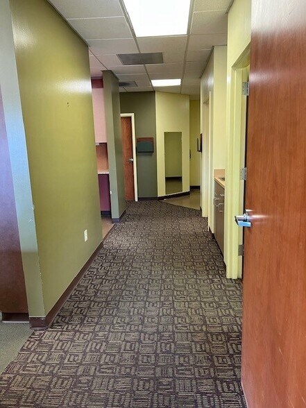 More Photos Of 225 E 3rd Ave, Spokane General Retail For Sale