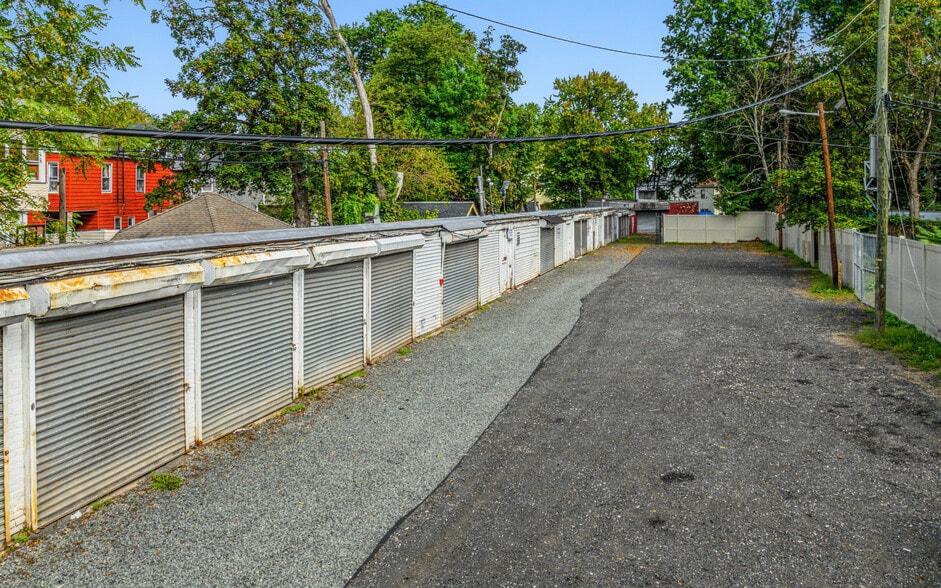 More Photos Of 197 Park St, East Orange Industrial For Sale
