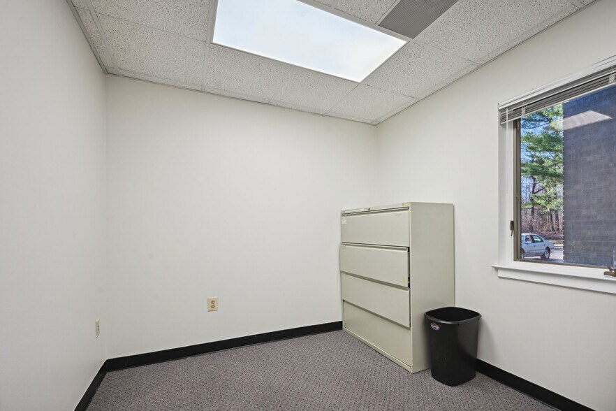 More Photos Of 2117-2123 Klockner Rd, Trenton Medical For Sale