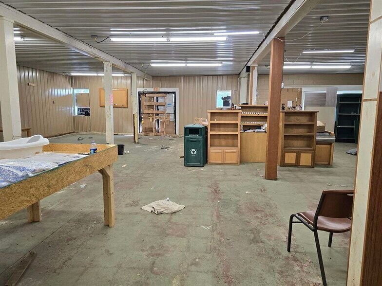 More Photos Of 120 &110 W Main St, Pacolet Convenience Store For Sale