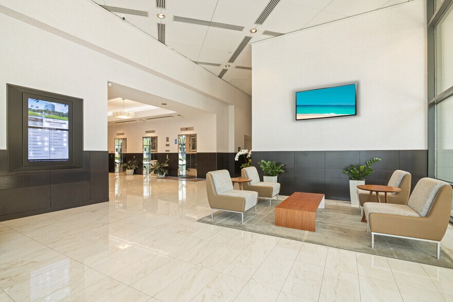 More Photos Of 1400 Centrepark Blvd, West Palm Beach Office For Lease