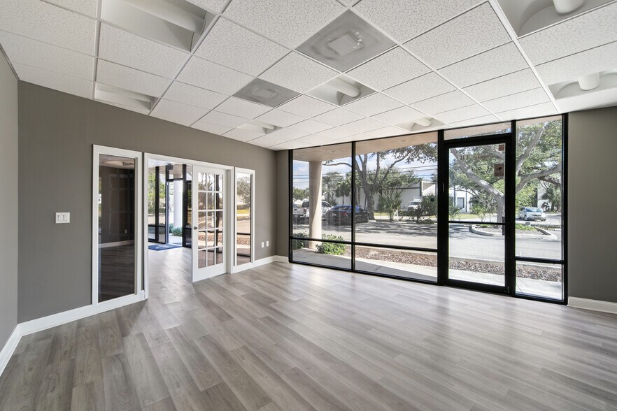 More Photos Of 6451 E Rogers Cir, Boca Raton Light Manufacturing For Lease