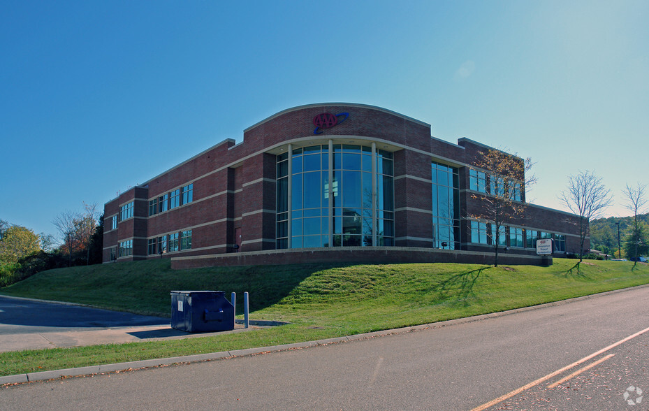 Primary Photo Of 110 Capital Dr, Knoxville Office For Lease