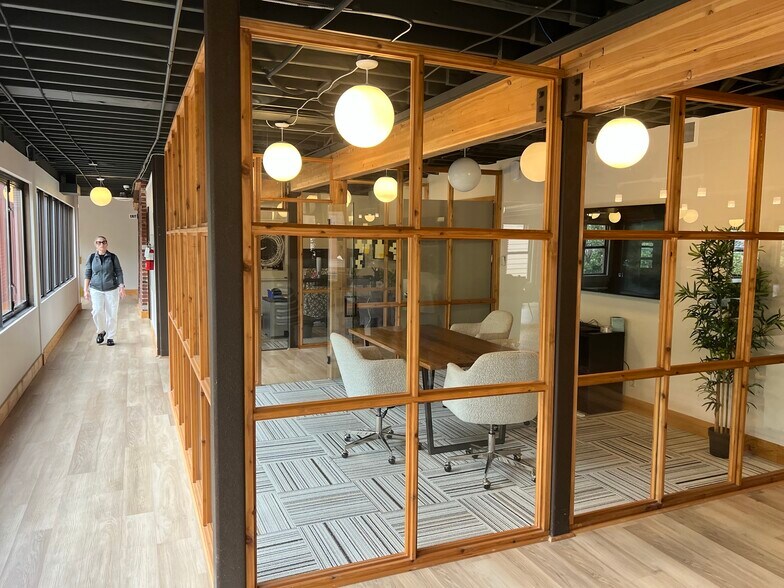 More Photos Of 633 Yesler Way, Seattle Office For Lease