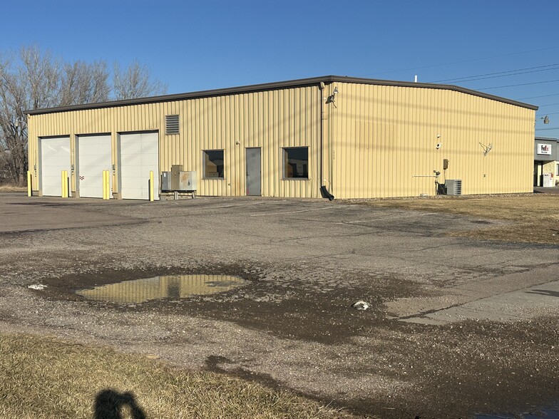 Primary Photo Of 2801 Boulevard of Champions, Sioux City Refrigeration Cold Storage For Sale