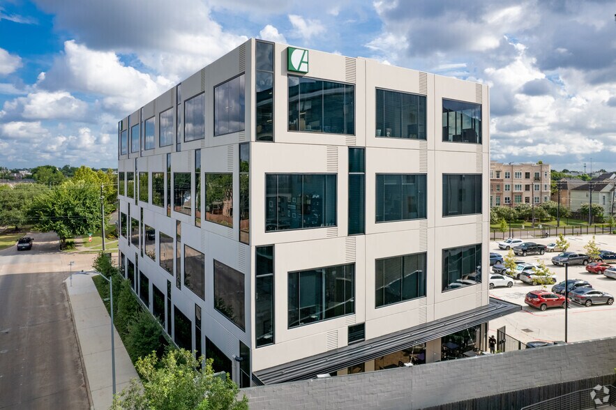 More Photos Of 190 TC Jester Blvd, Houston Office For Sale