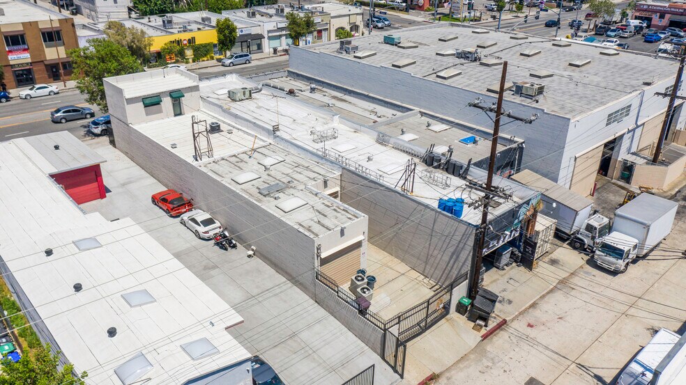 More Photos Of 6617 San Fernando Rd, Glendale Warehouse For Sale