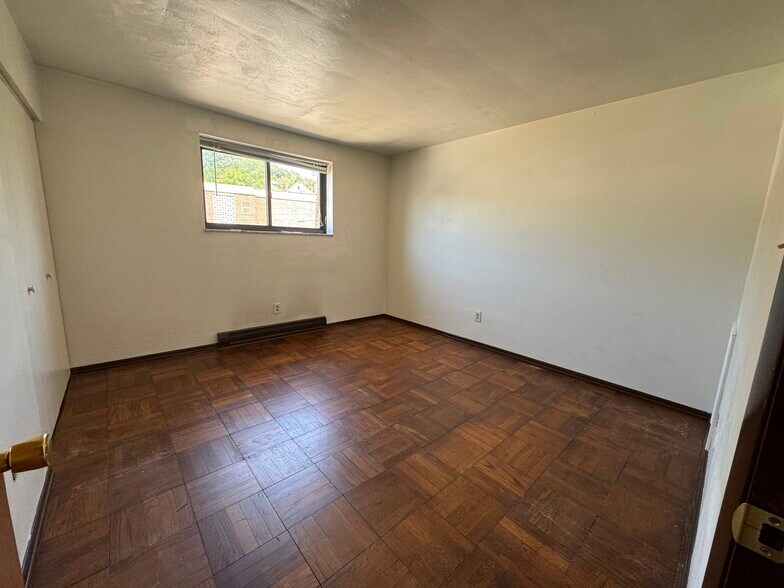 More Photos Of 579 Dawson Ave, Pittsburgh Apartments For Sale