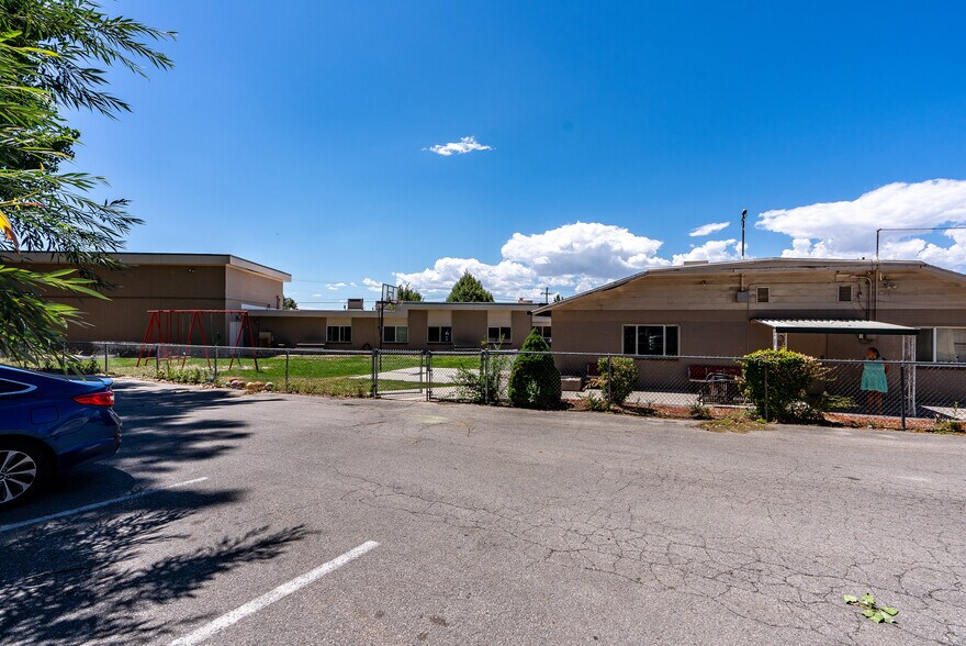 More Photos Of 680 N State Rd, Lindon Assisted Living For Sale