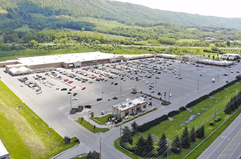 More Photos Of 3951 College Ave, Bluefield Fast Food For Sale