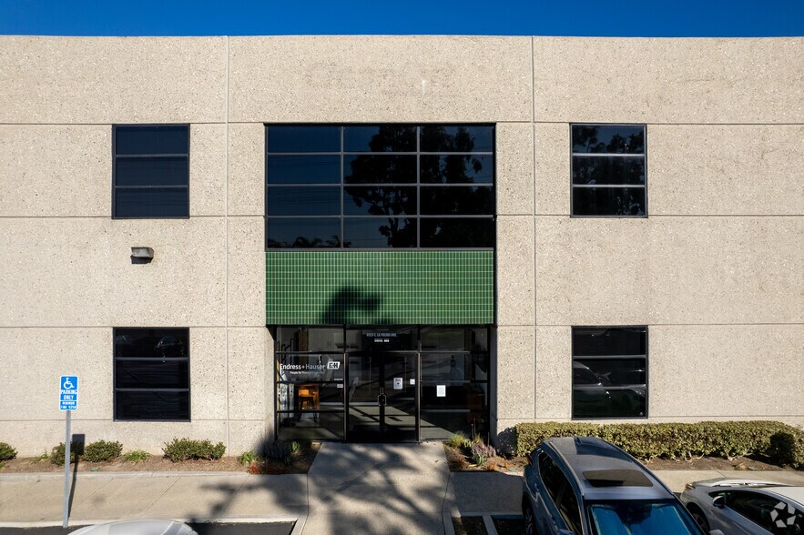 More Photos Of 4155-4165 E La Palma Ave, Anaheim Research And Development For Sale
