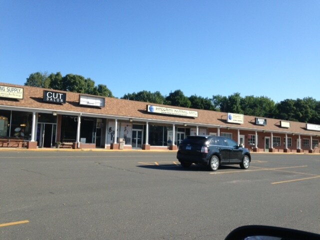 More Photos Of 585 Hazard Ave, Enfield Freestanding For Lease